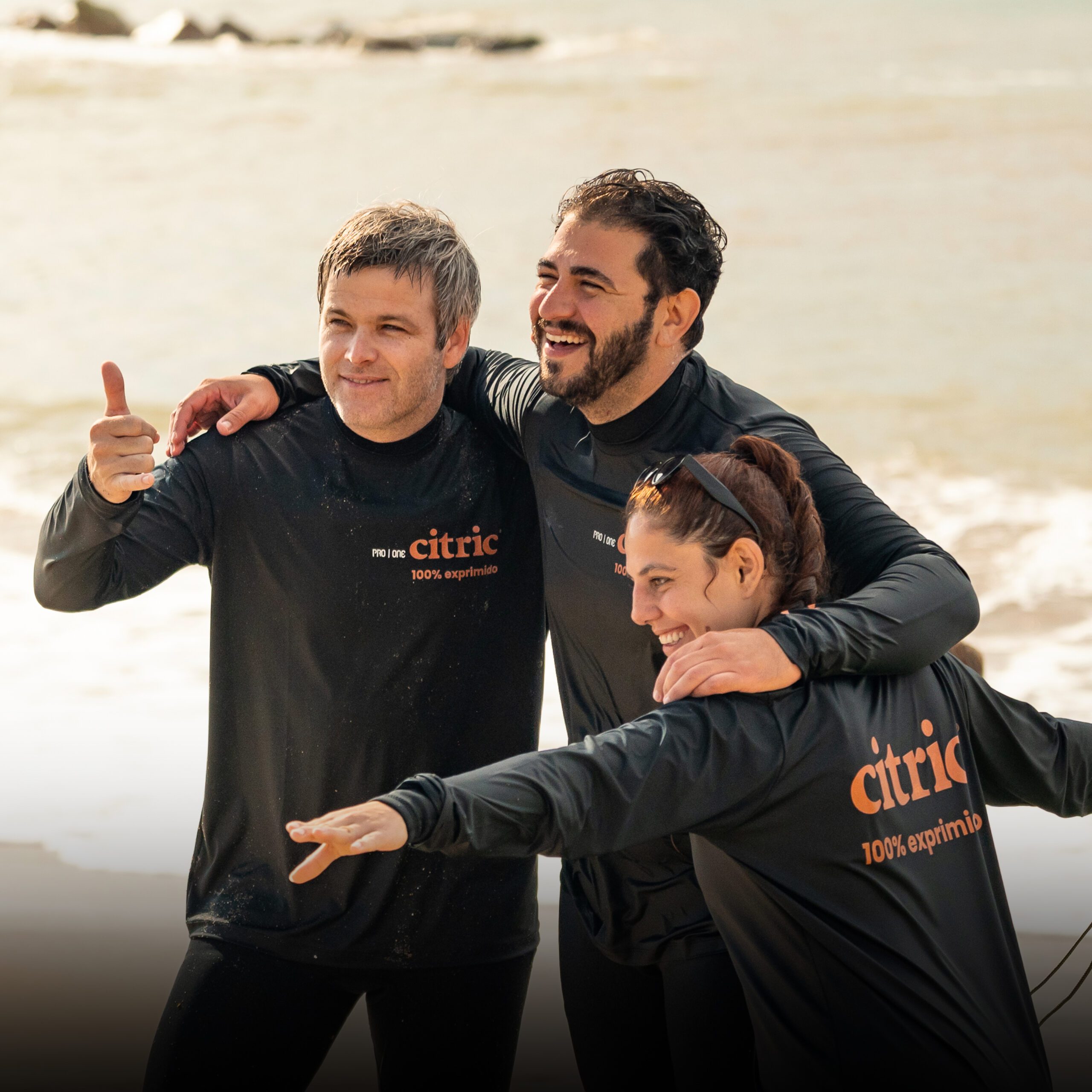 CITRIC SURF DAY + DESAYUNO